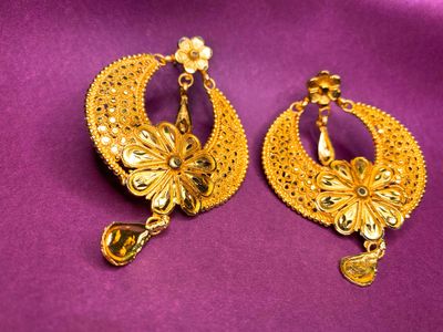 Bengali Traditional Gold Bridal Set  Jewellery Designs